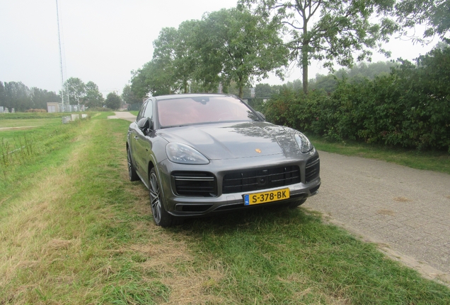 Porsche Cayenne Coupé Turbo S E-Hybrid