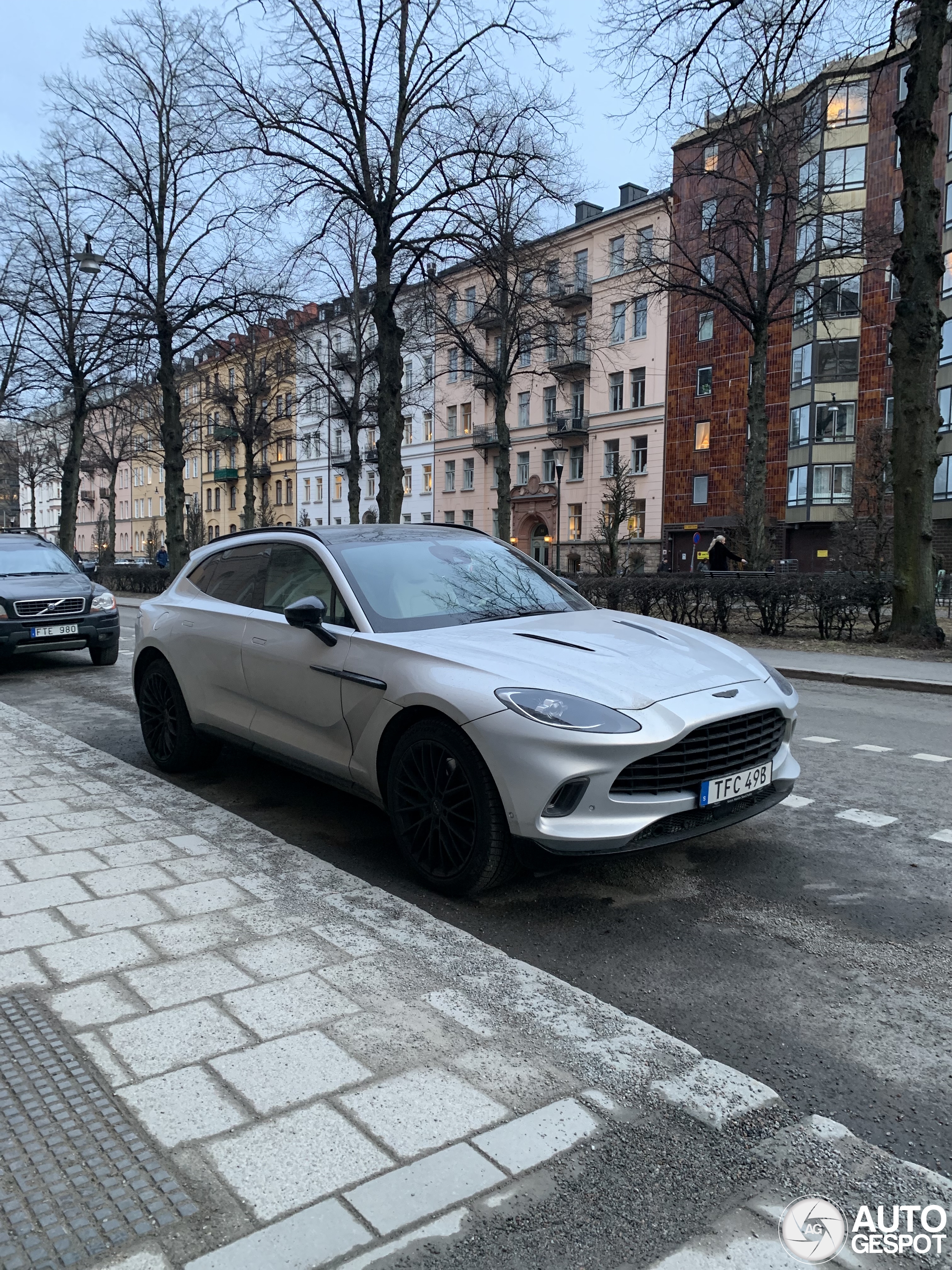 Aston Martin DBX