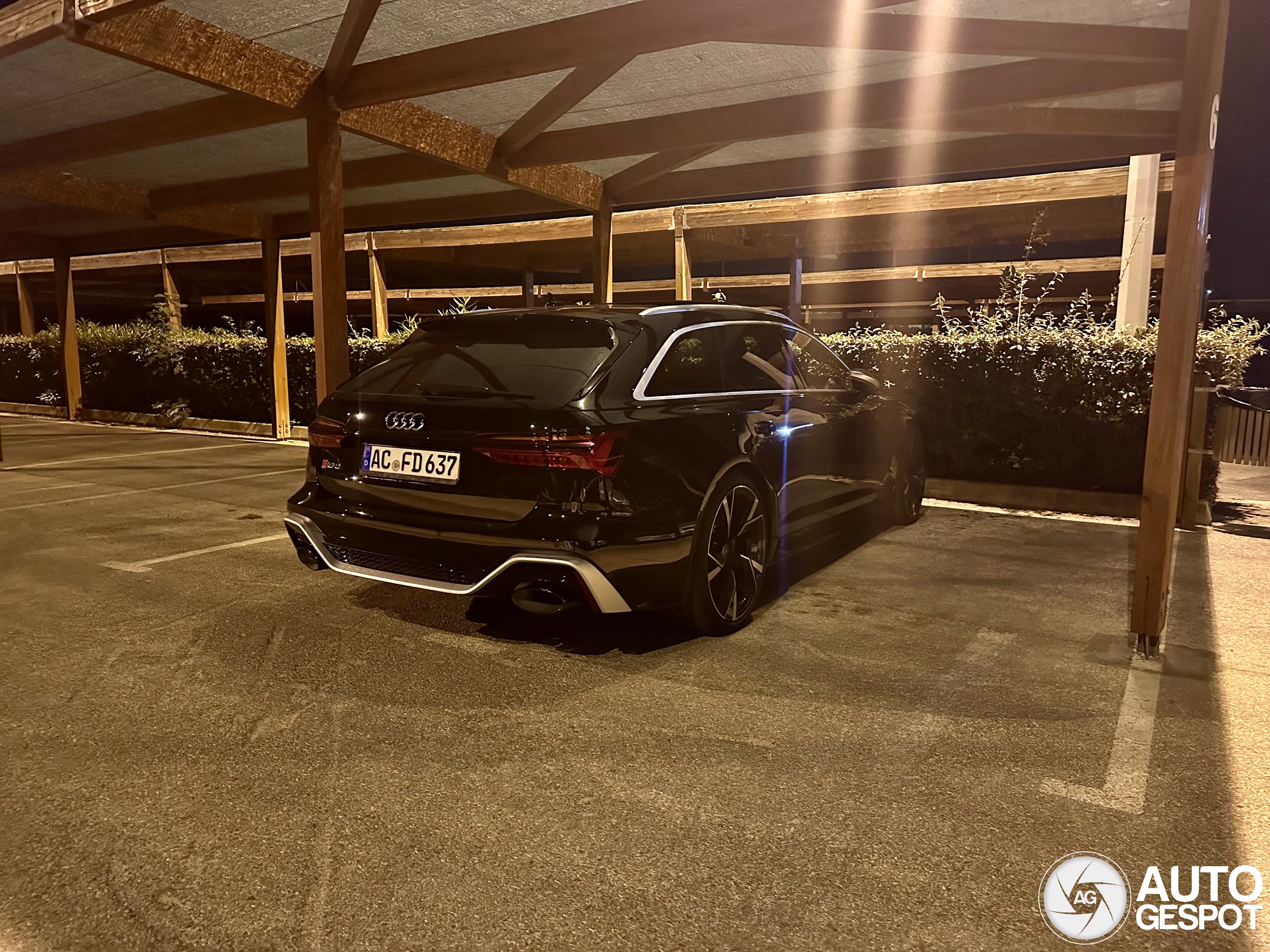 Audi RS6 Avant C8