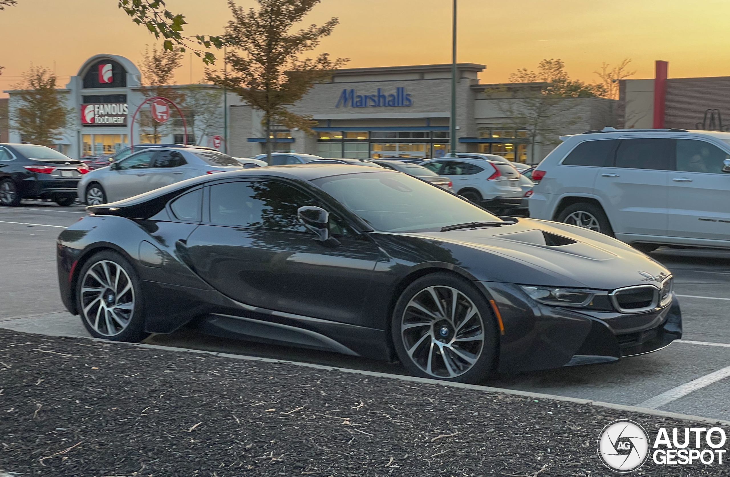 BMW i8