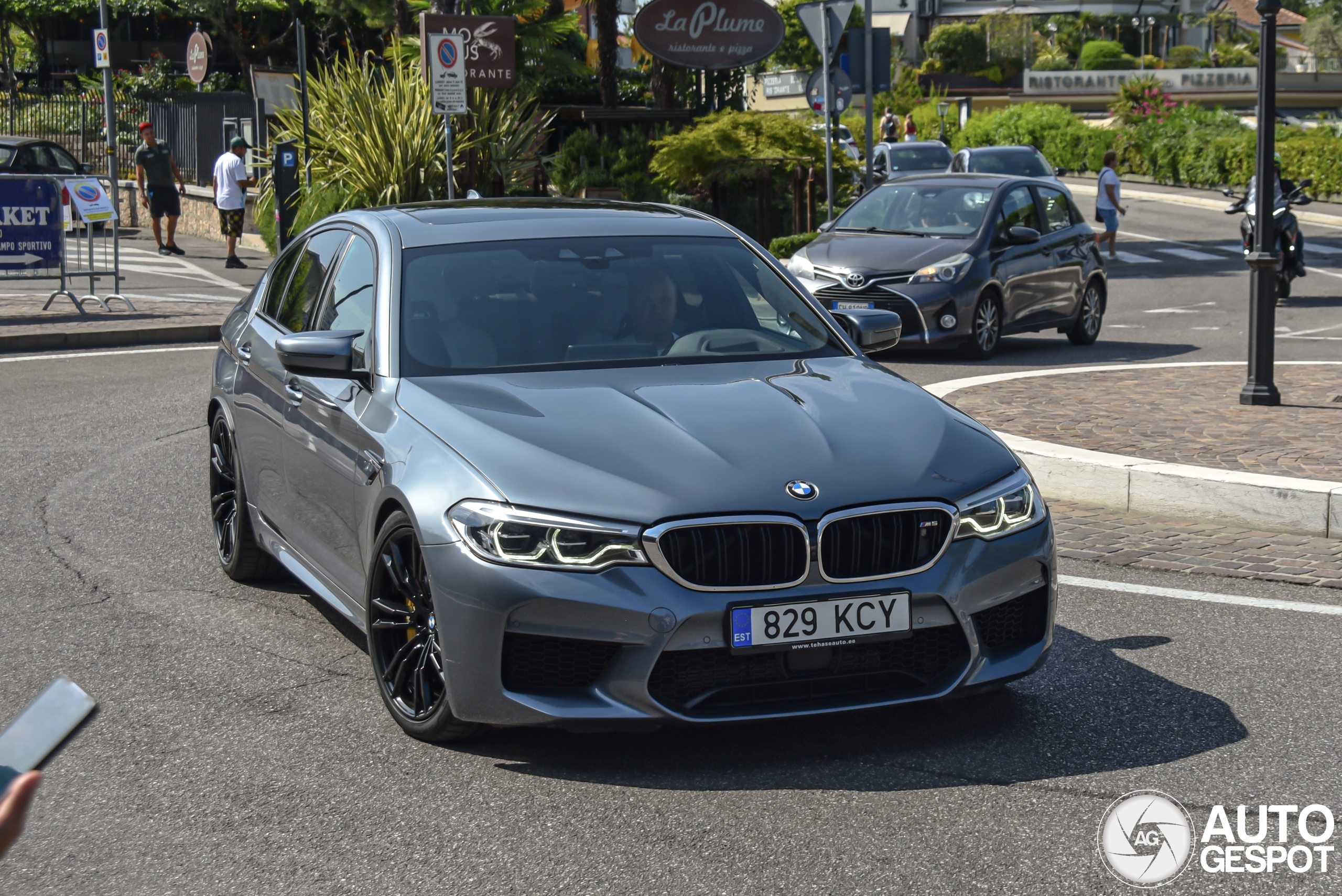 BMW M5 F90