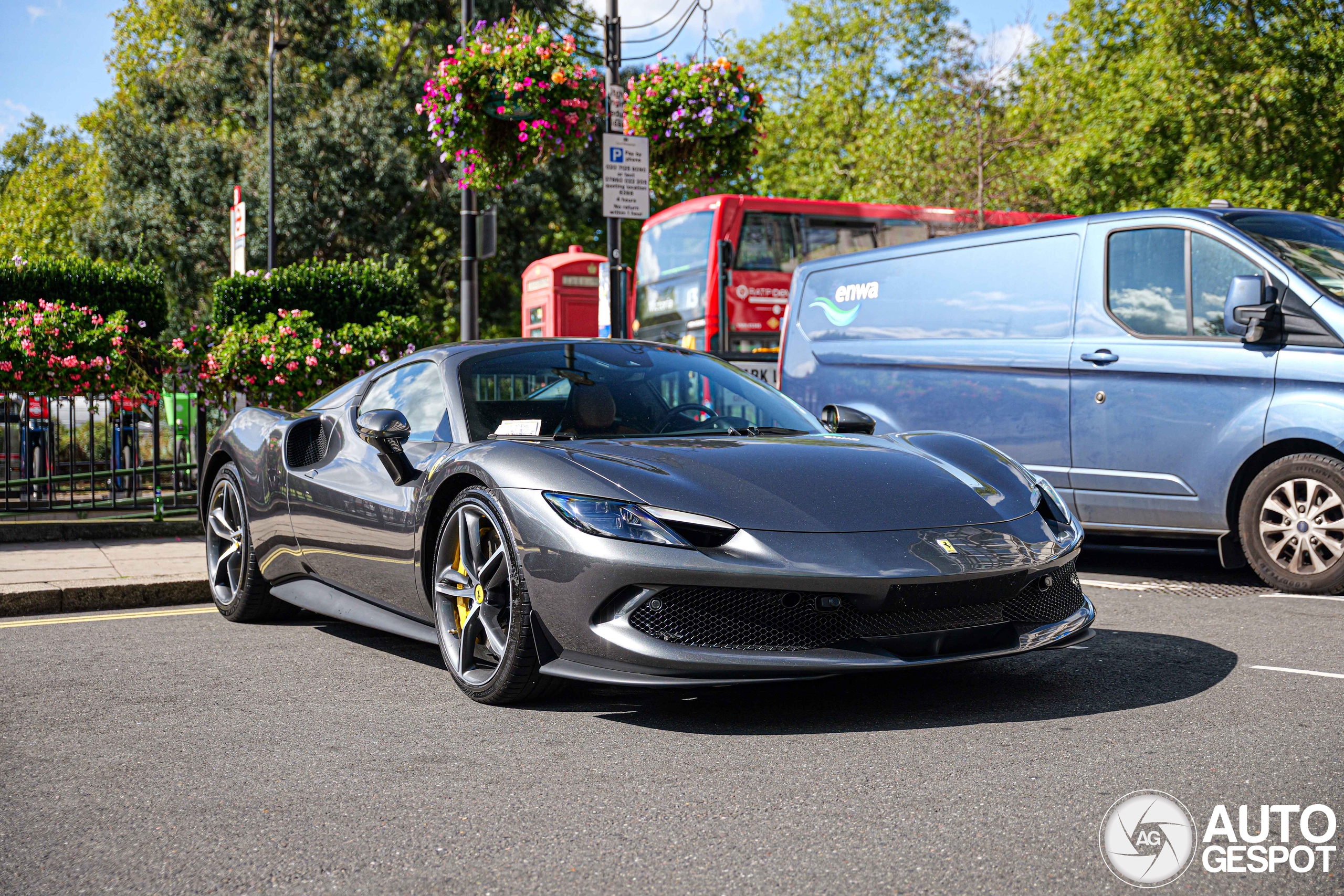 Ferrari 296 GTS