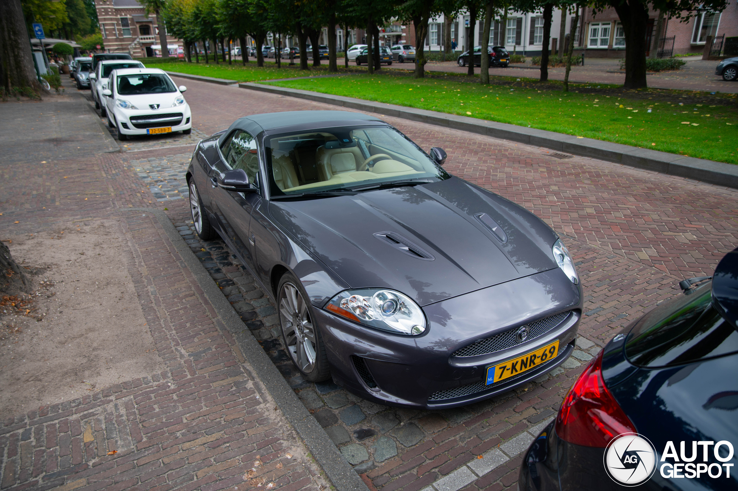 Jaguar XKR Convertible 2009