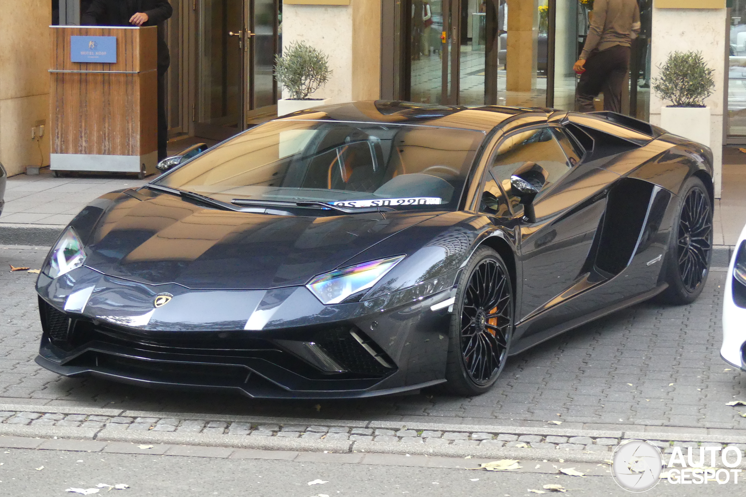 Lamborghini Aventador S LP740-4 Roadster