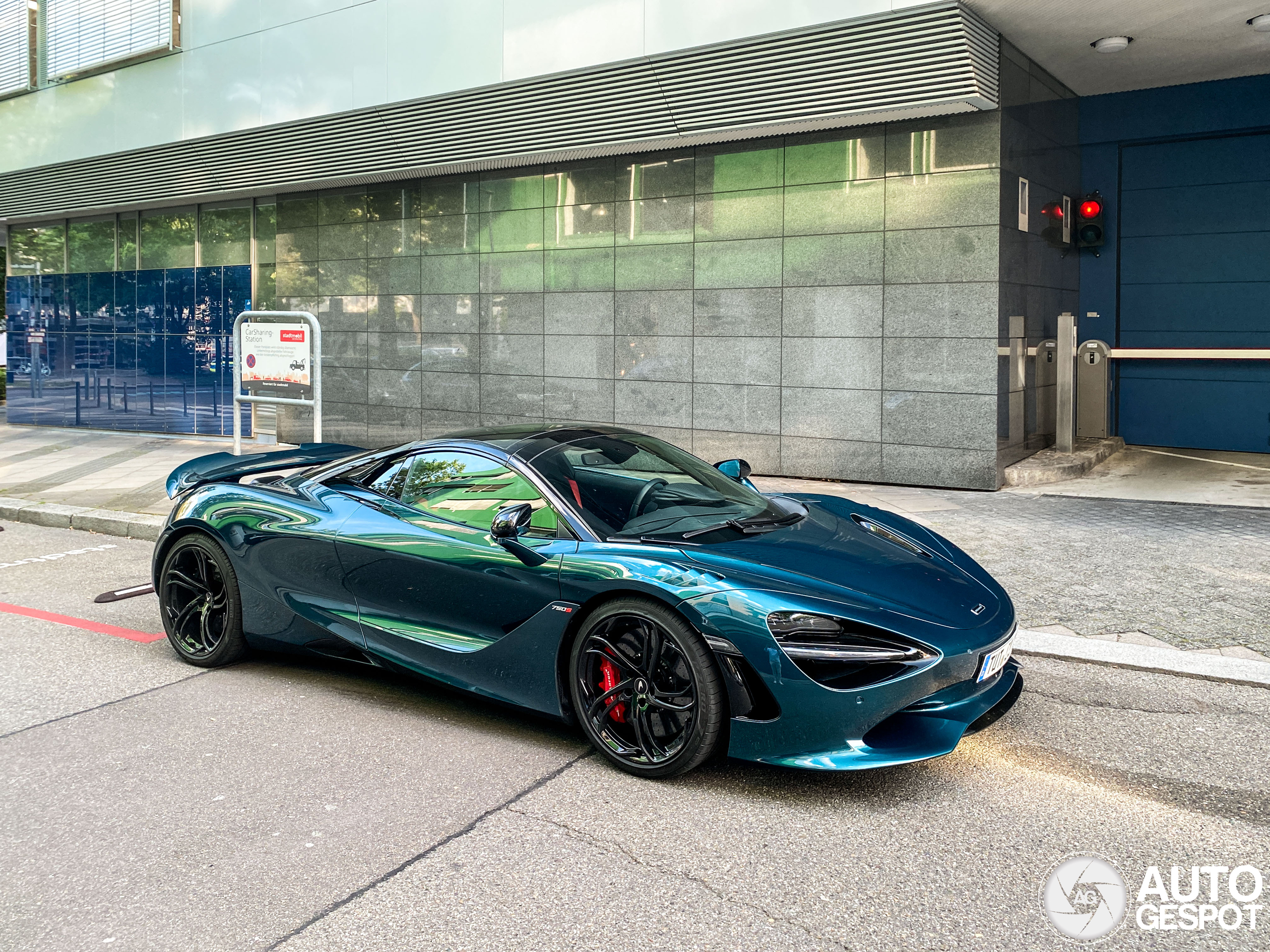 McLaren 750S Spider