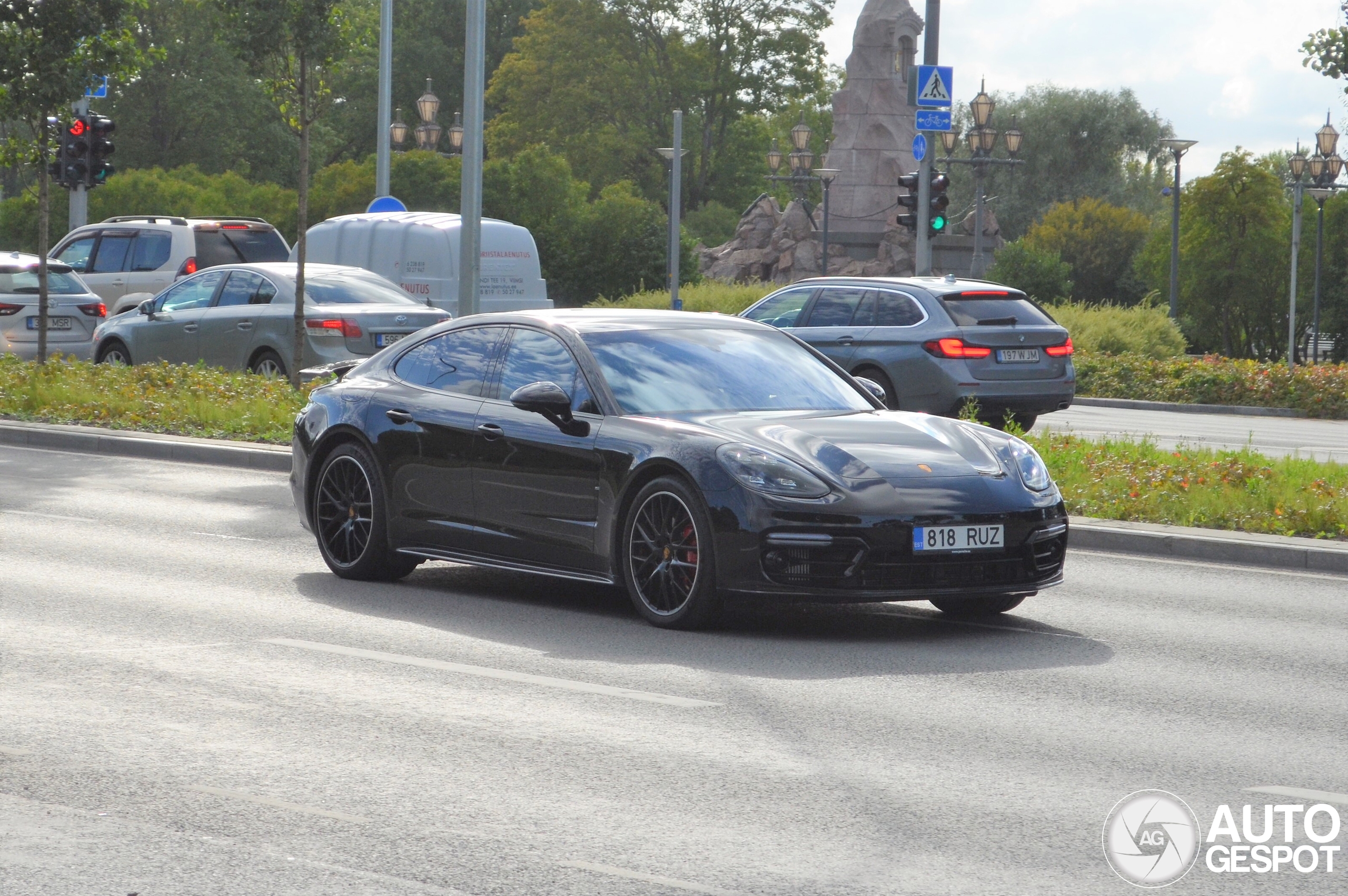 Porsche 971 Panamera GTS MkII