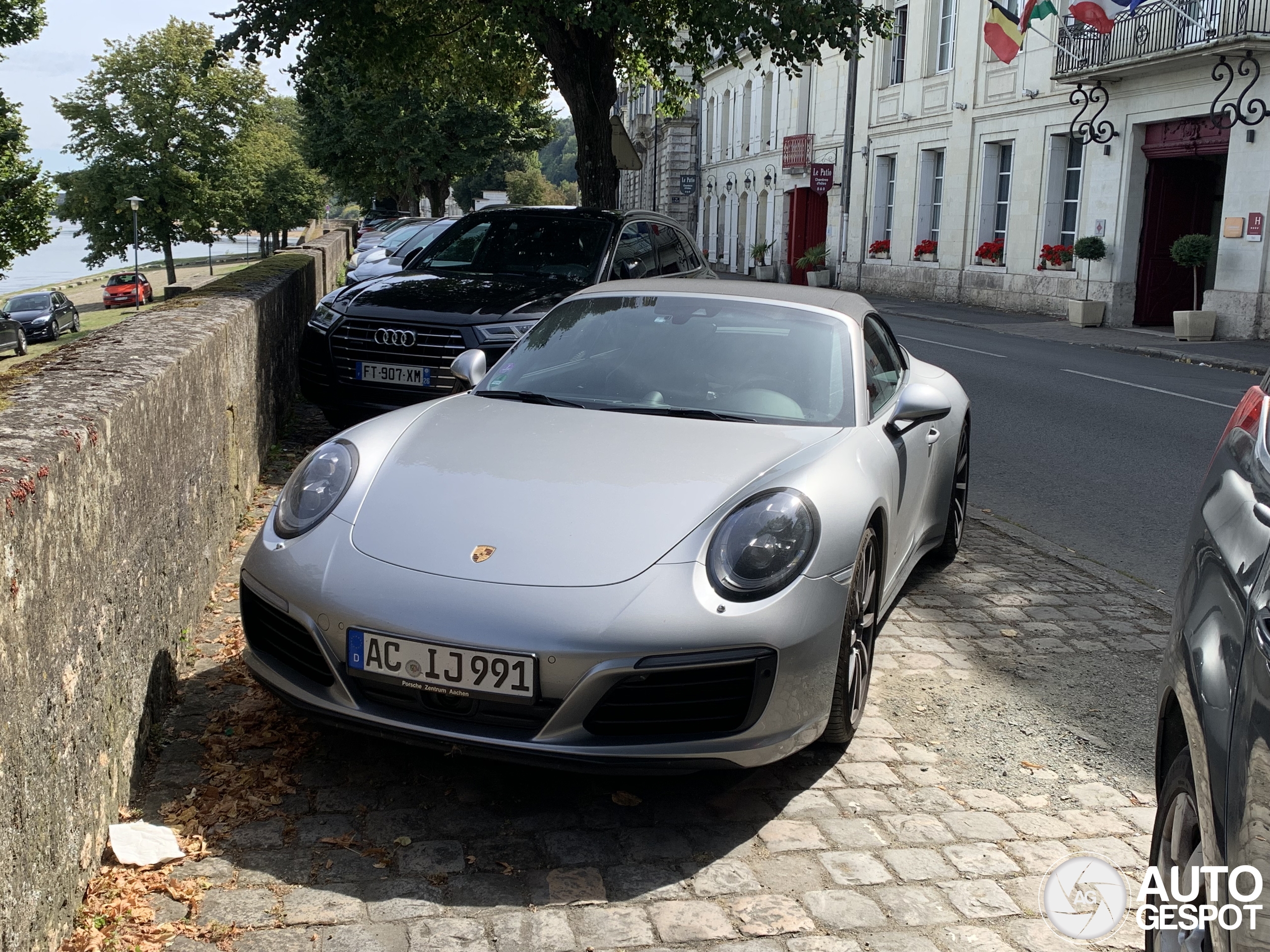 Porsche 991 Carrera 4S Cabriolet MkII