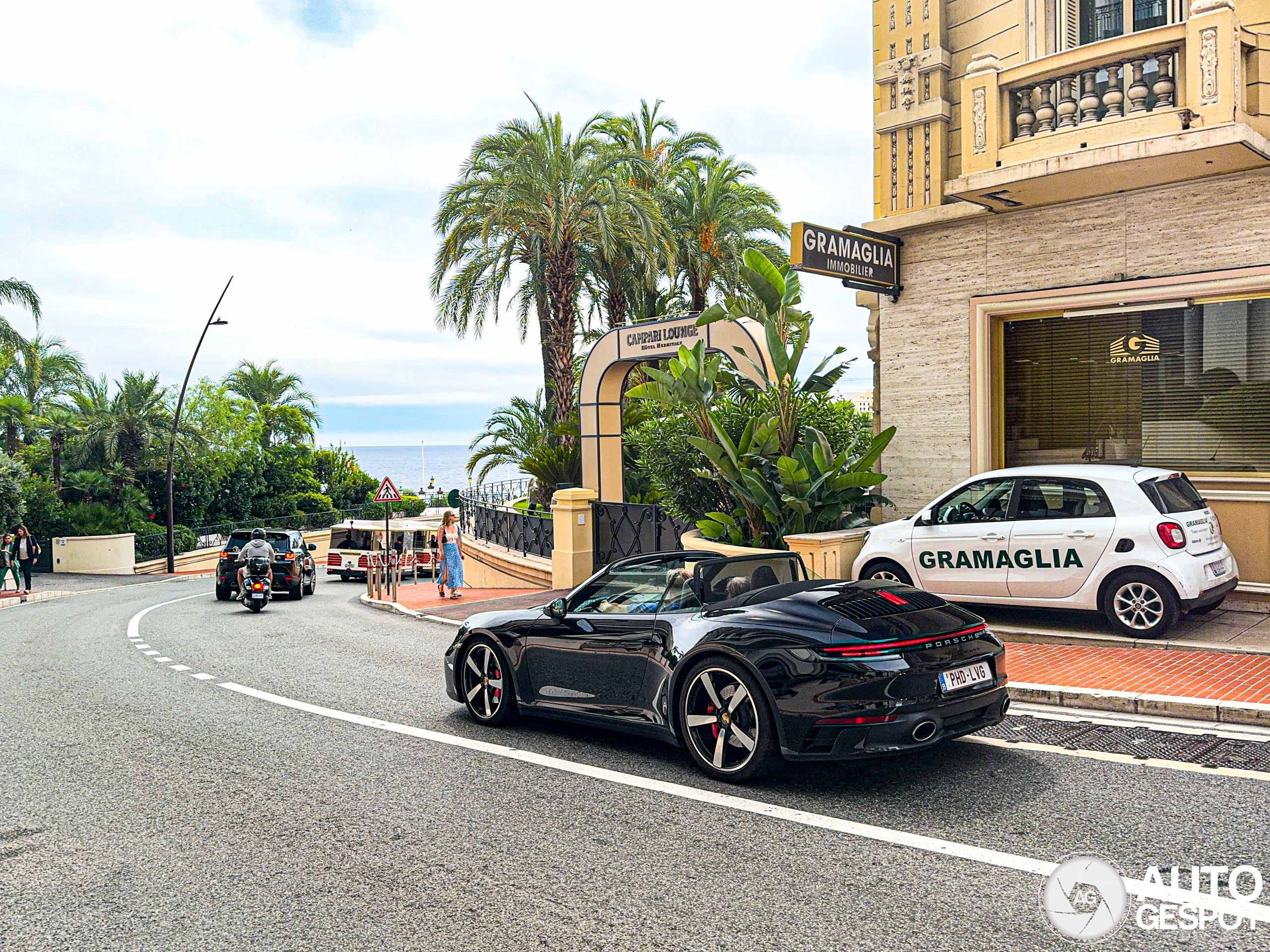 Porsche 992 Carrera 4S Cabriolet