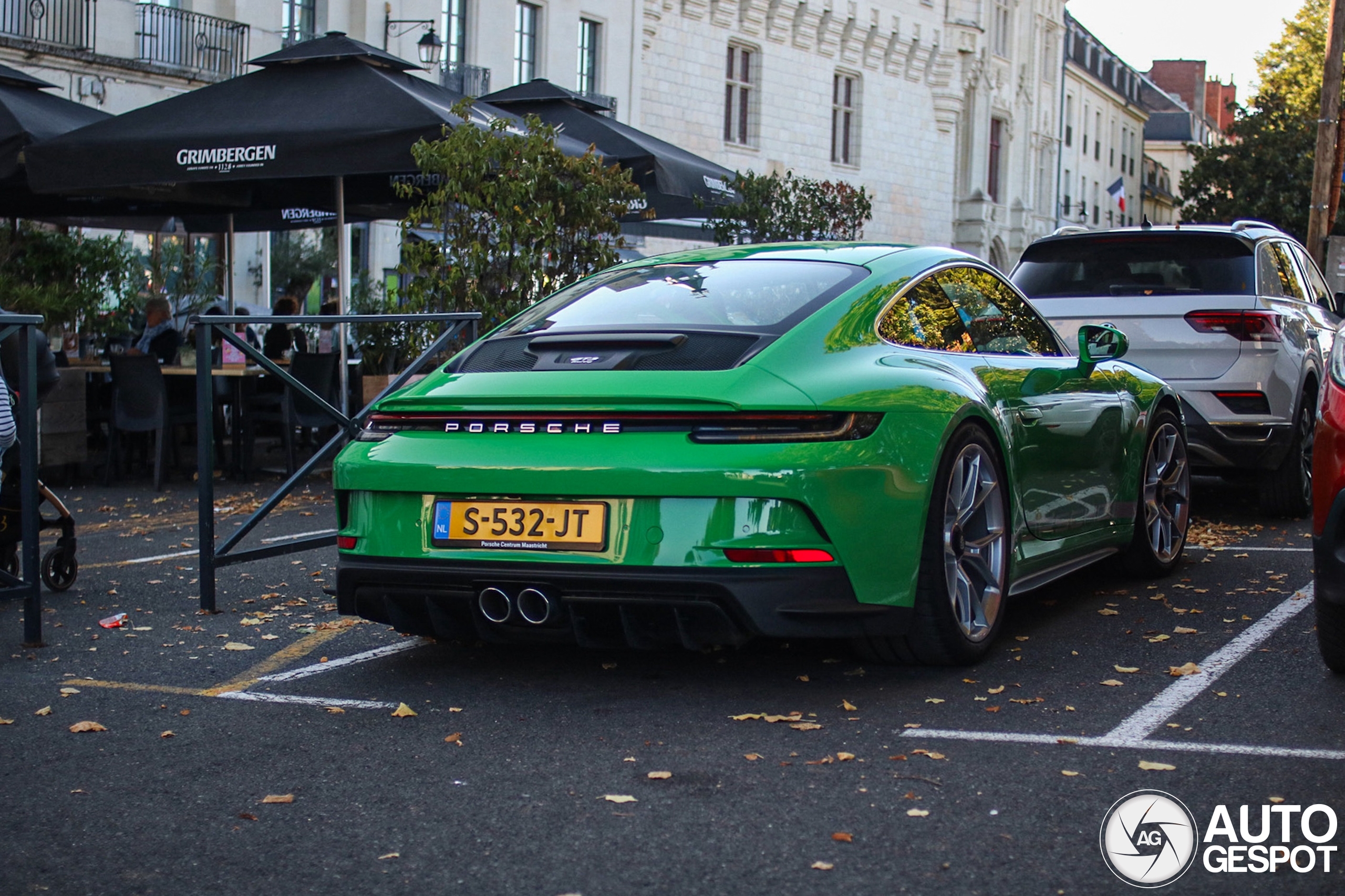 Porsche 992 GT3 Touring