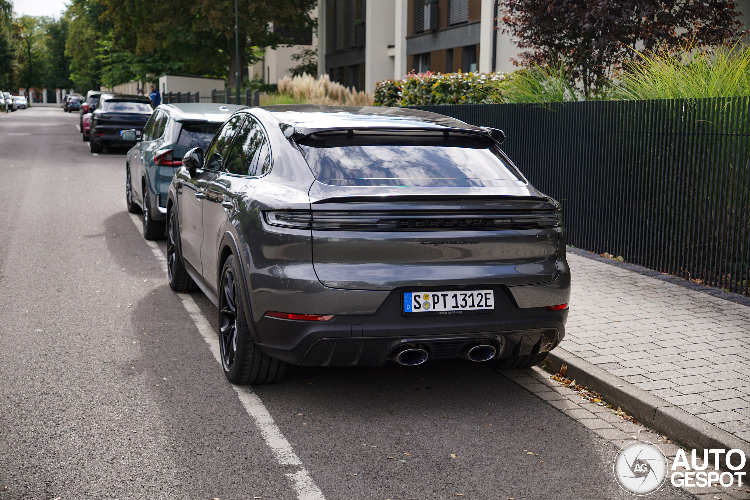 Porsche Cayenne Coupé Turbo E-Hybrid