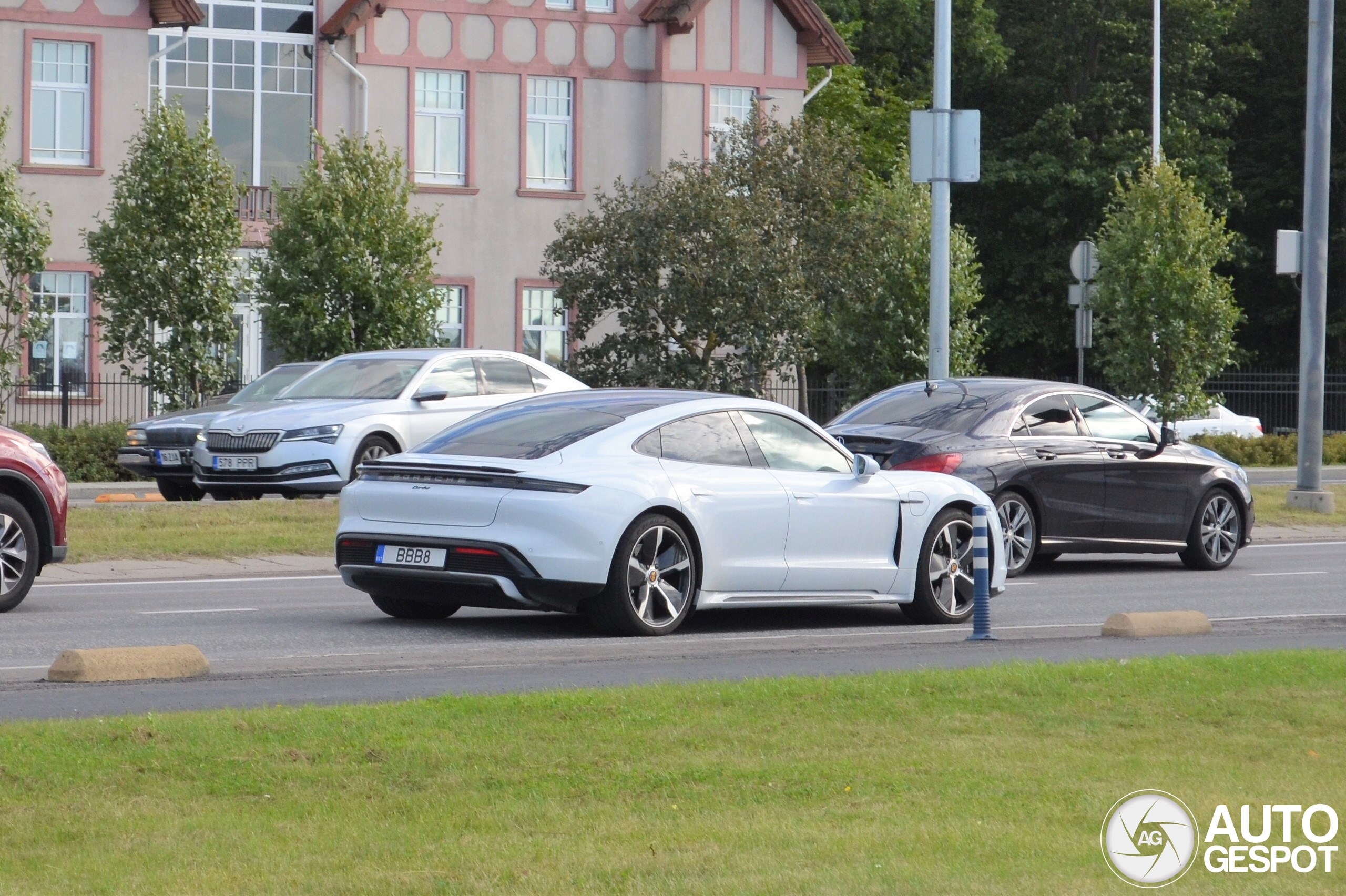 Porsche Taycan Turbo MkII 16 September 2024 Autogespot