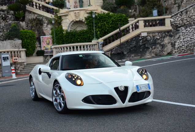 Alfa Romeo 4C Coupé