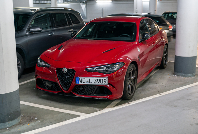 Alfa Romeo Giulia Quadrifoglio 2023