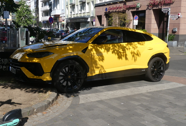 Lamborghini Urus S