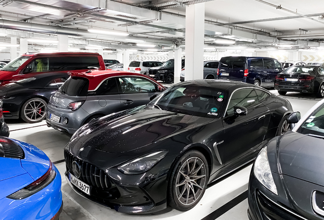 Mercedes-AMG GT 63 C192