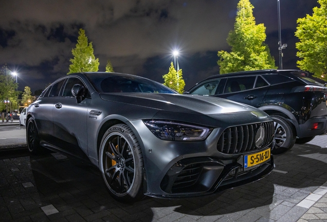 Mercedes-AMG GT 63 S X290