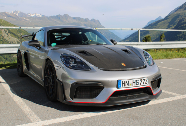 Porsche 718 Cayman GT4 RS Weissach Package