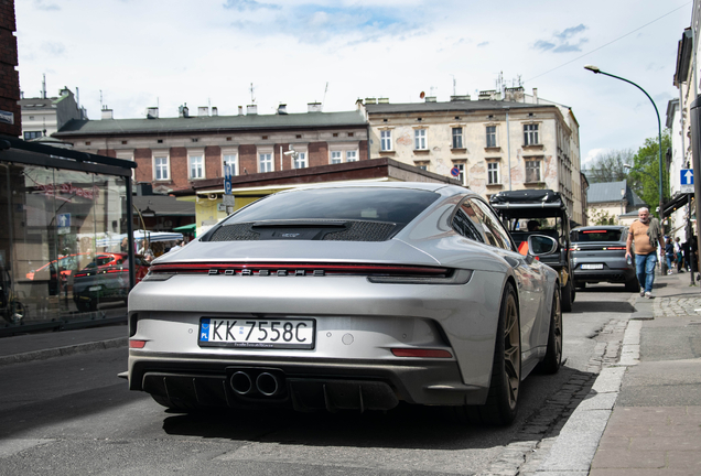 Porsche 992 GT3 Touring