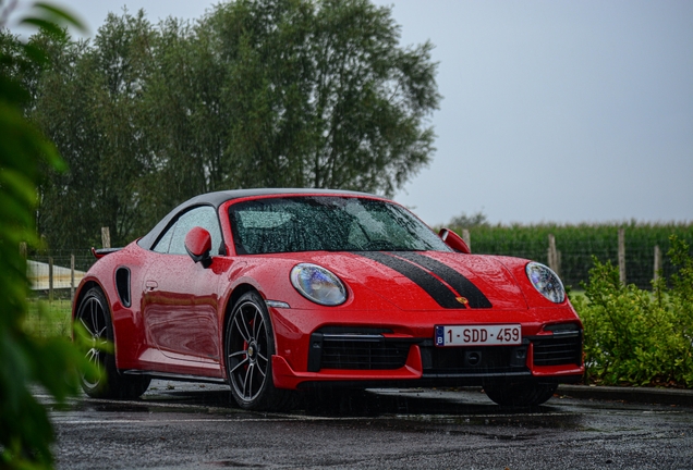 Porsche 992 Turbo Cabriolet