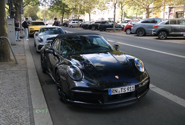 Porsche 992 Turbo S Cabriolet