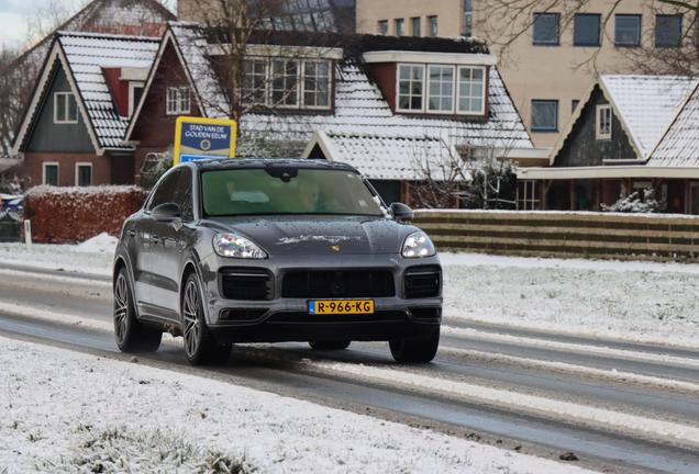 Porsche Cayenne Coupé Turbo S E-Hybrid