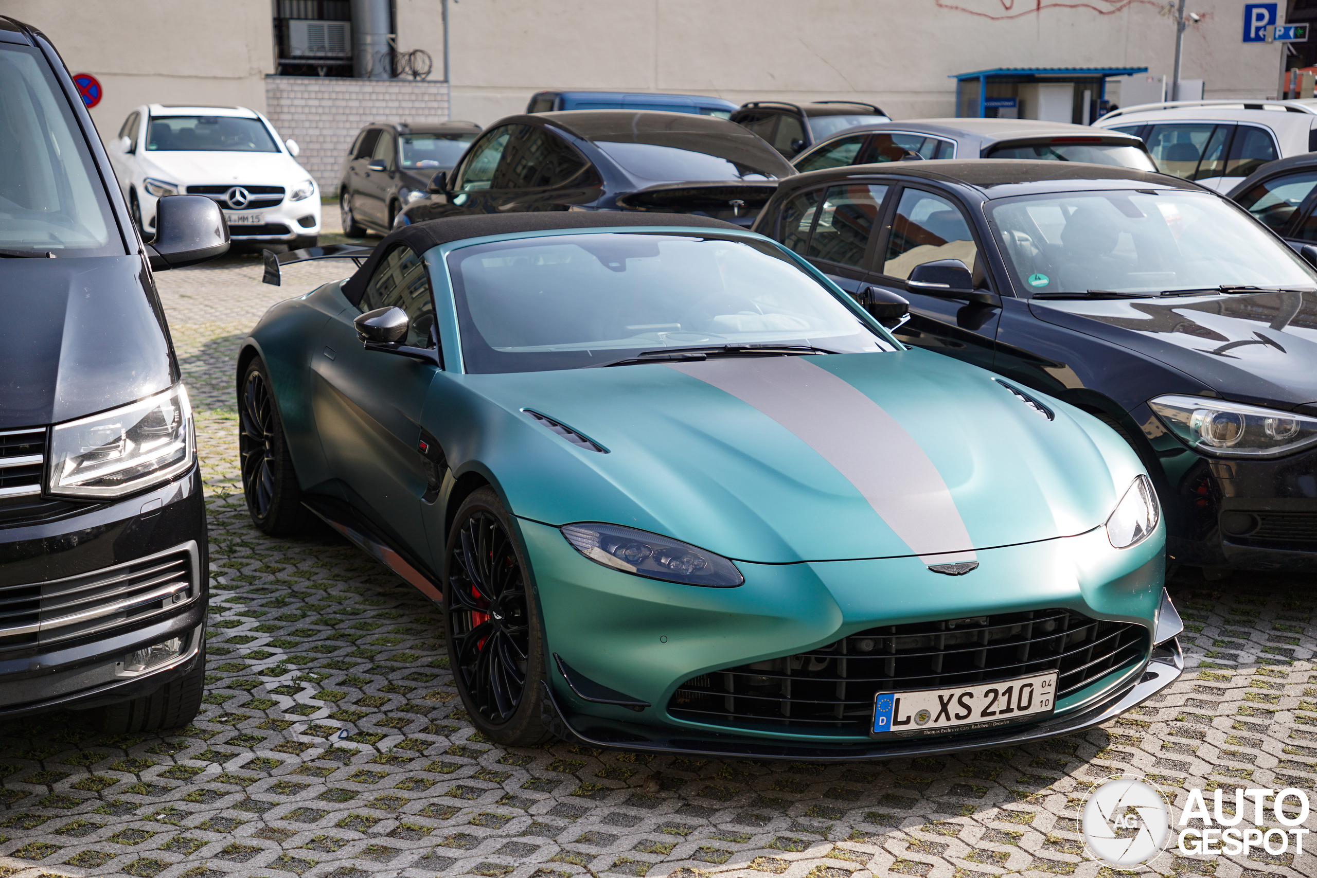 Aston Martin V8 Vantage Formula 1 Edition Roadster