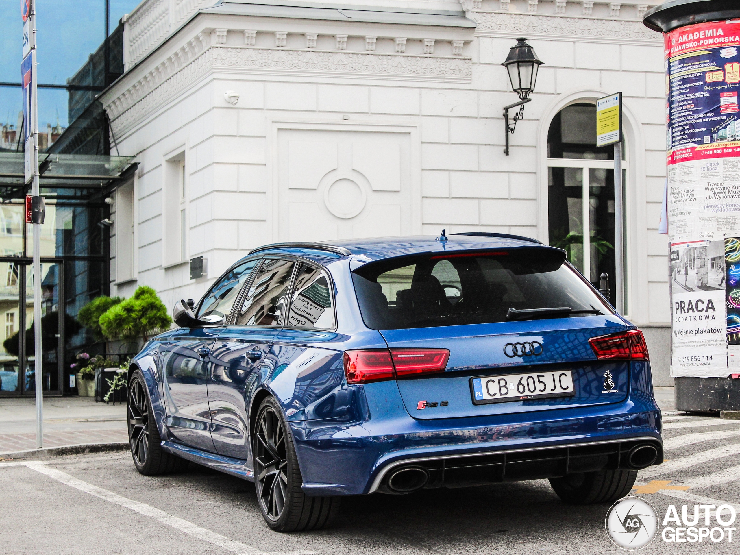 Audi RS6 Avant C7 2015