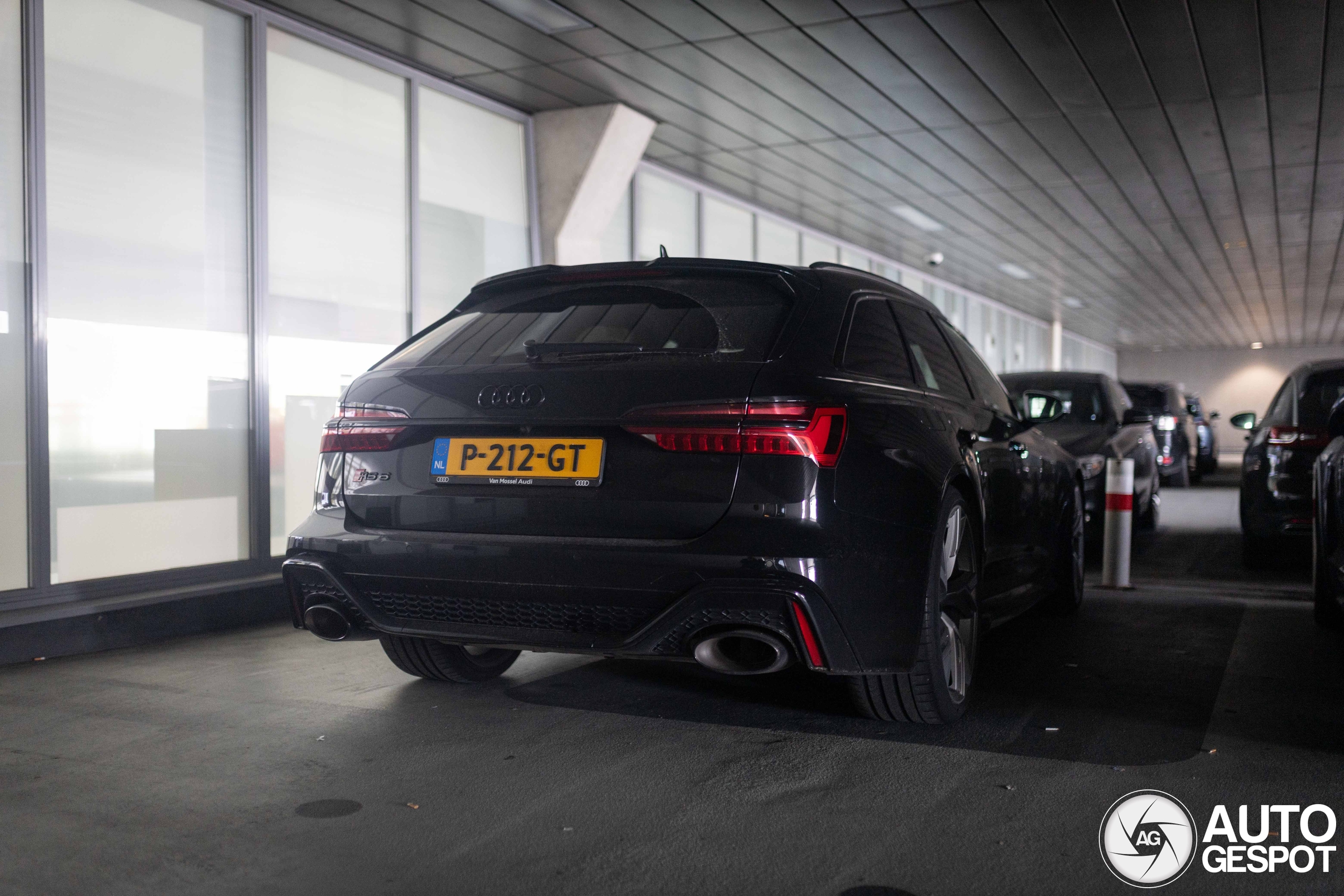 Audi RS6 Avant C8