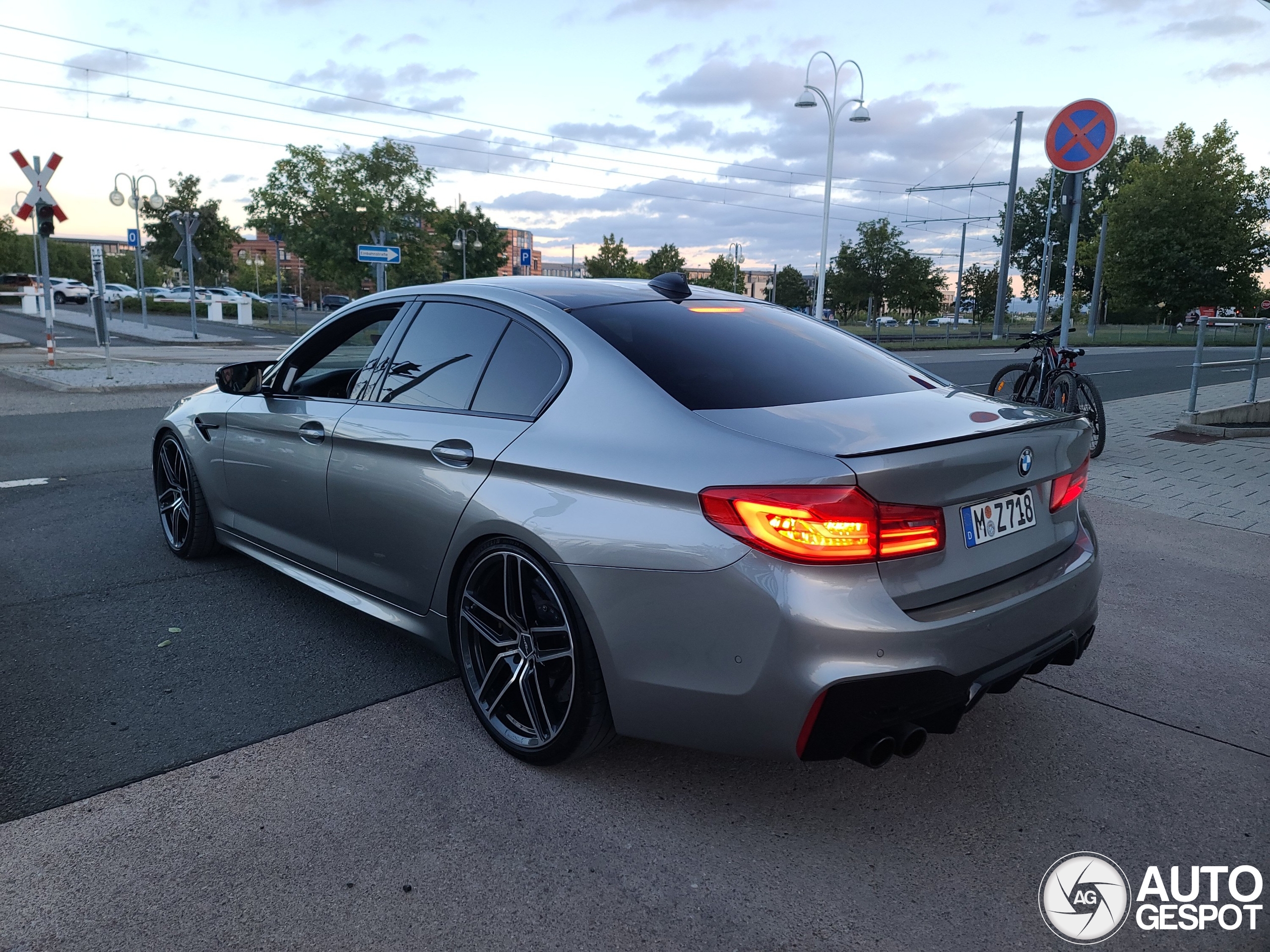 BMW M5 F90