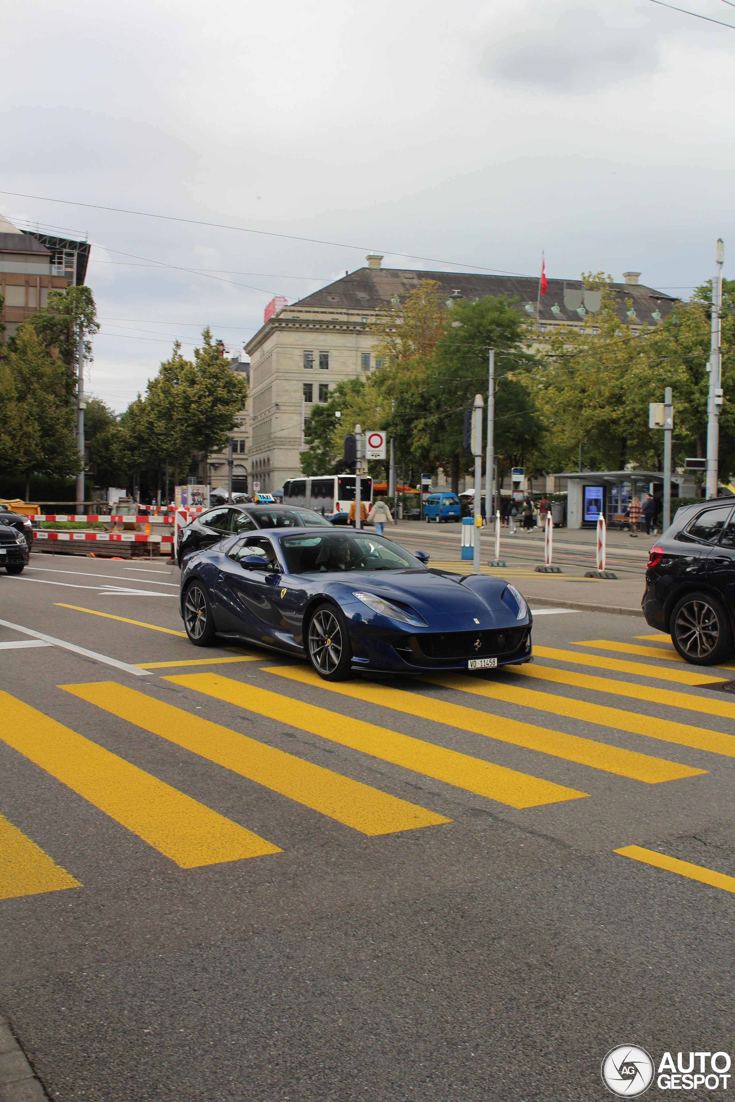 Ferrari 812 GTS