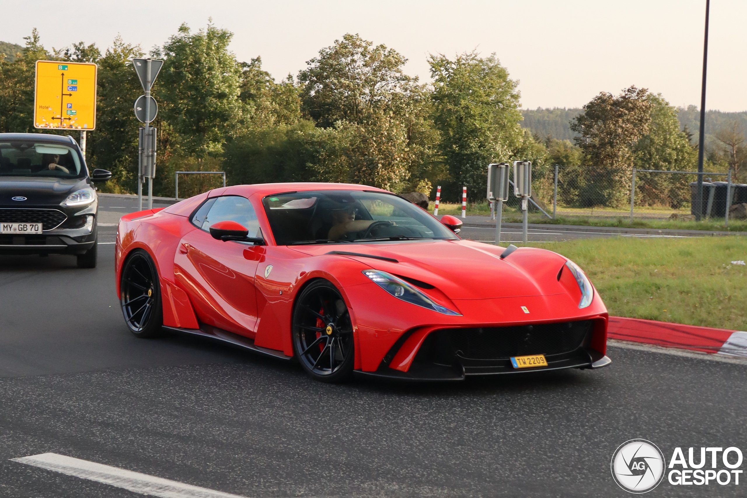 Ferrari 812 GTS Novitec Rosso N-Largo