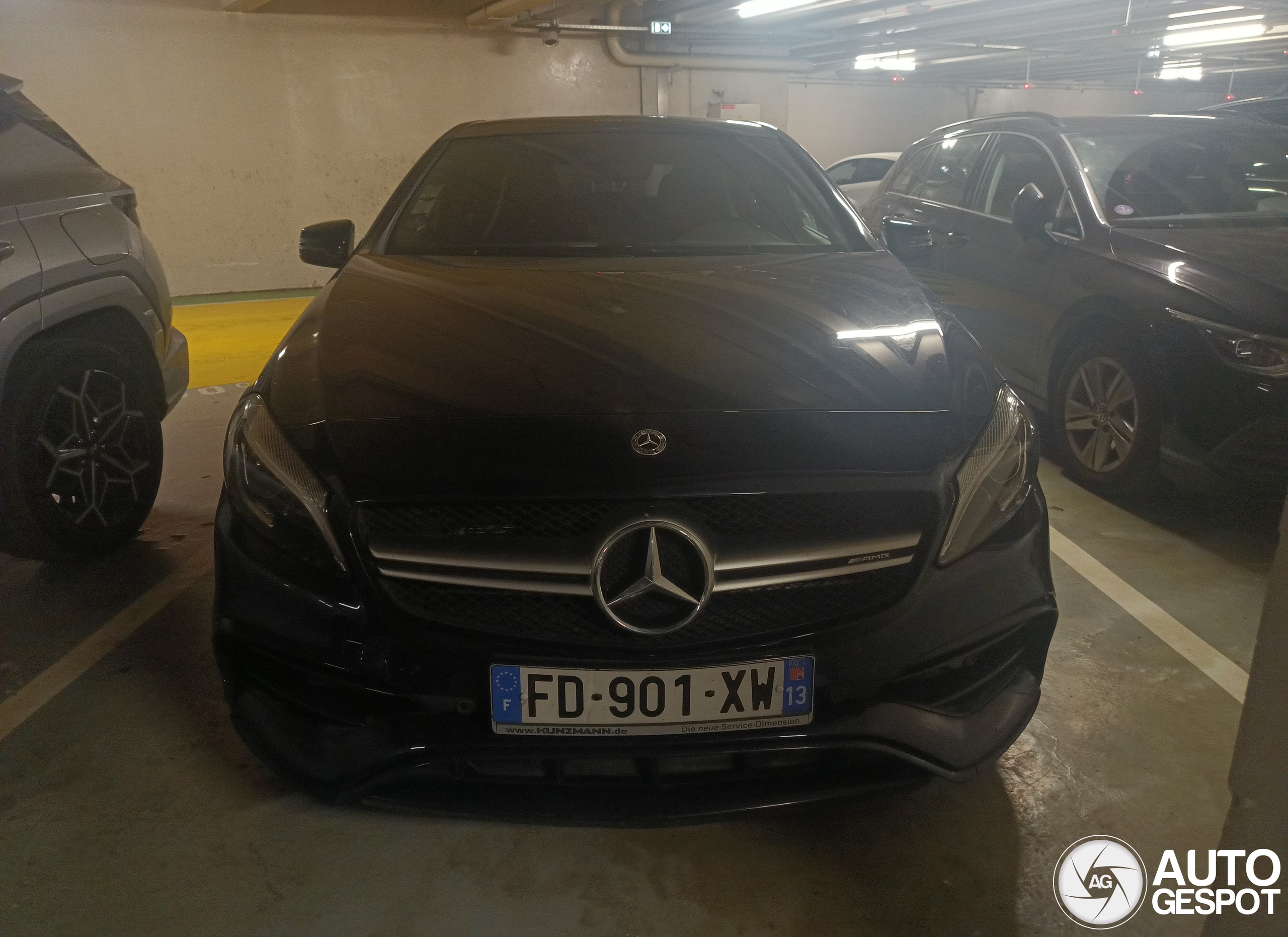 Mercedes-AMG A 45 W176 2015