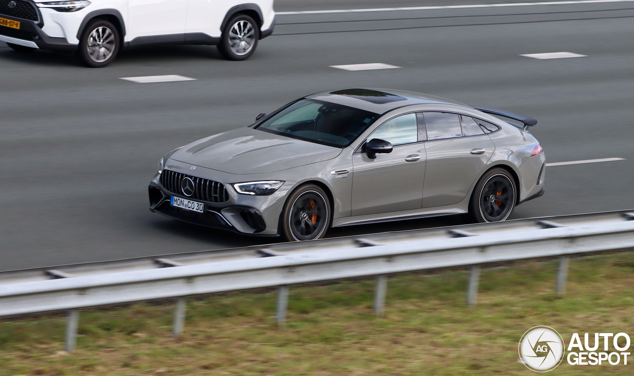 Mercedes-AMG GT 63 S E Performance X290