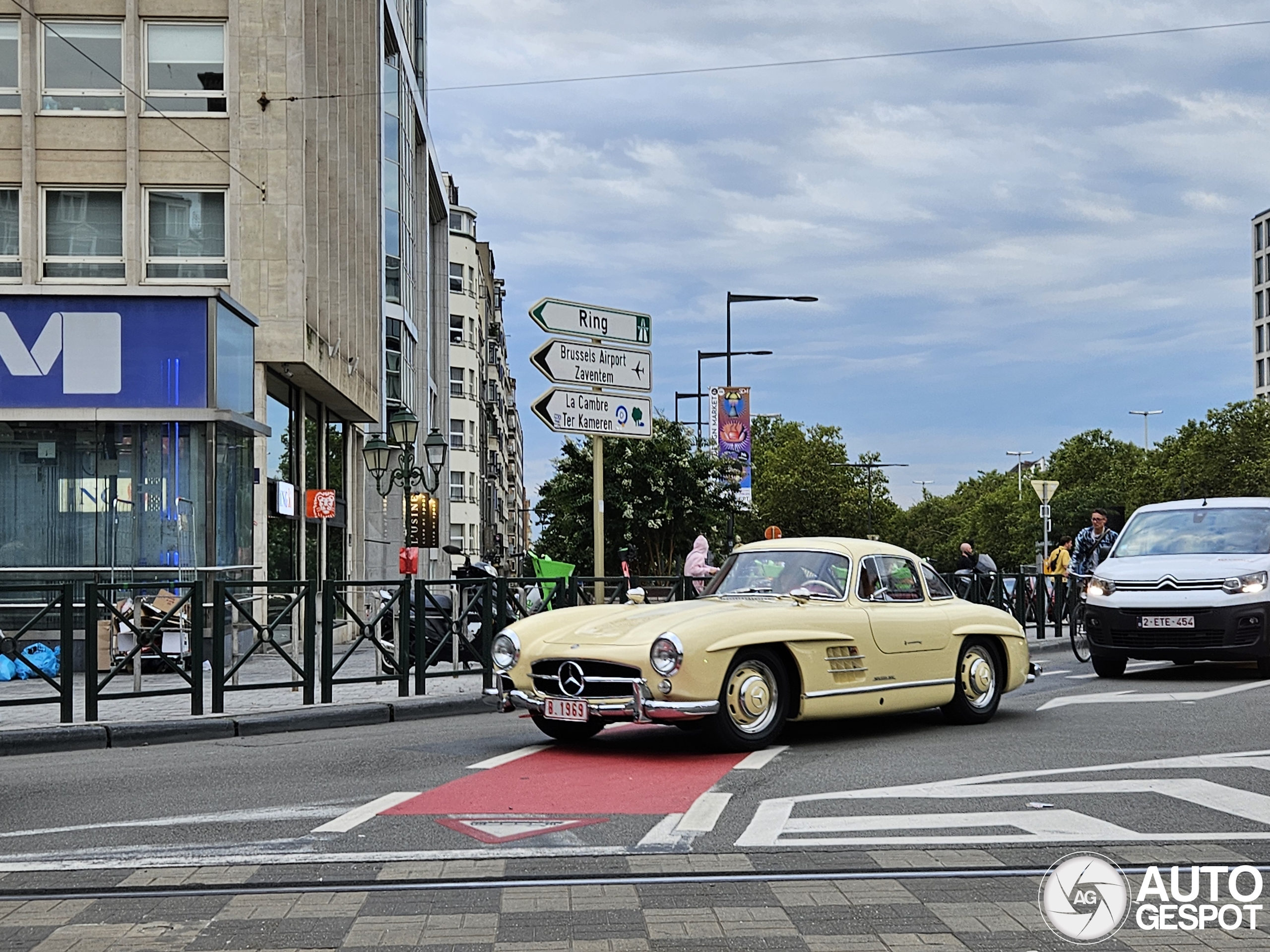 Mercedes-Benz 300SL Gullwing