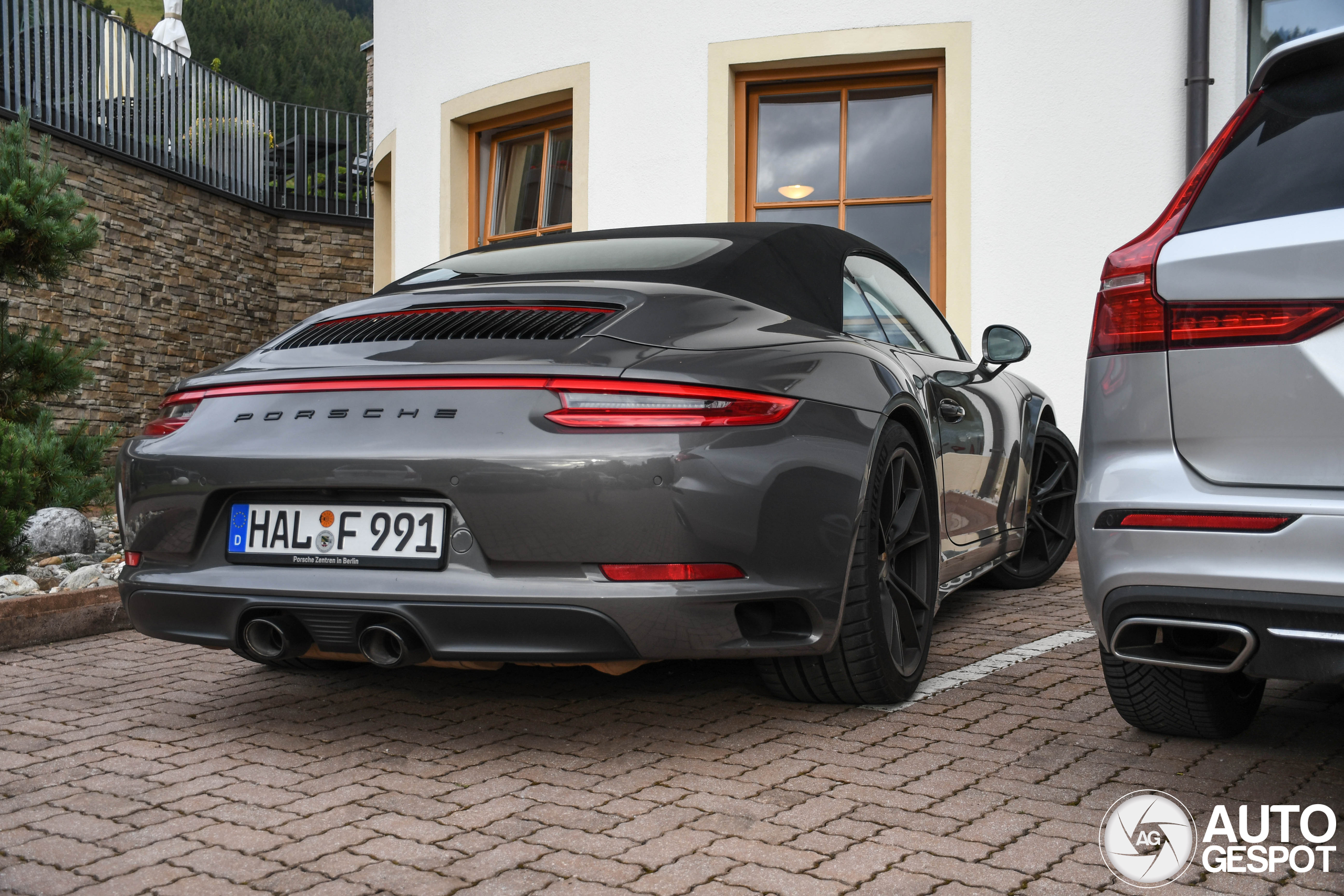 Porsche 991 Carrera 4S Cabriolet MkII