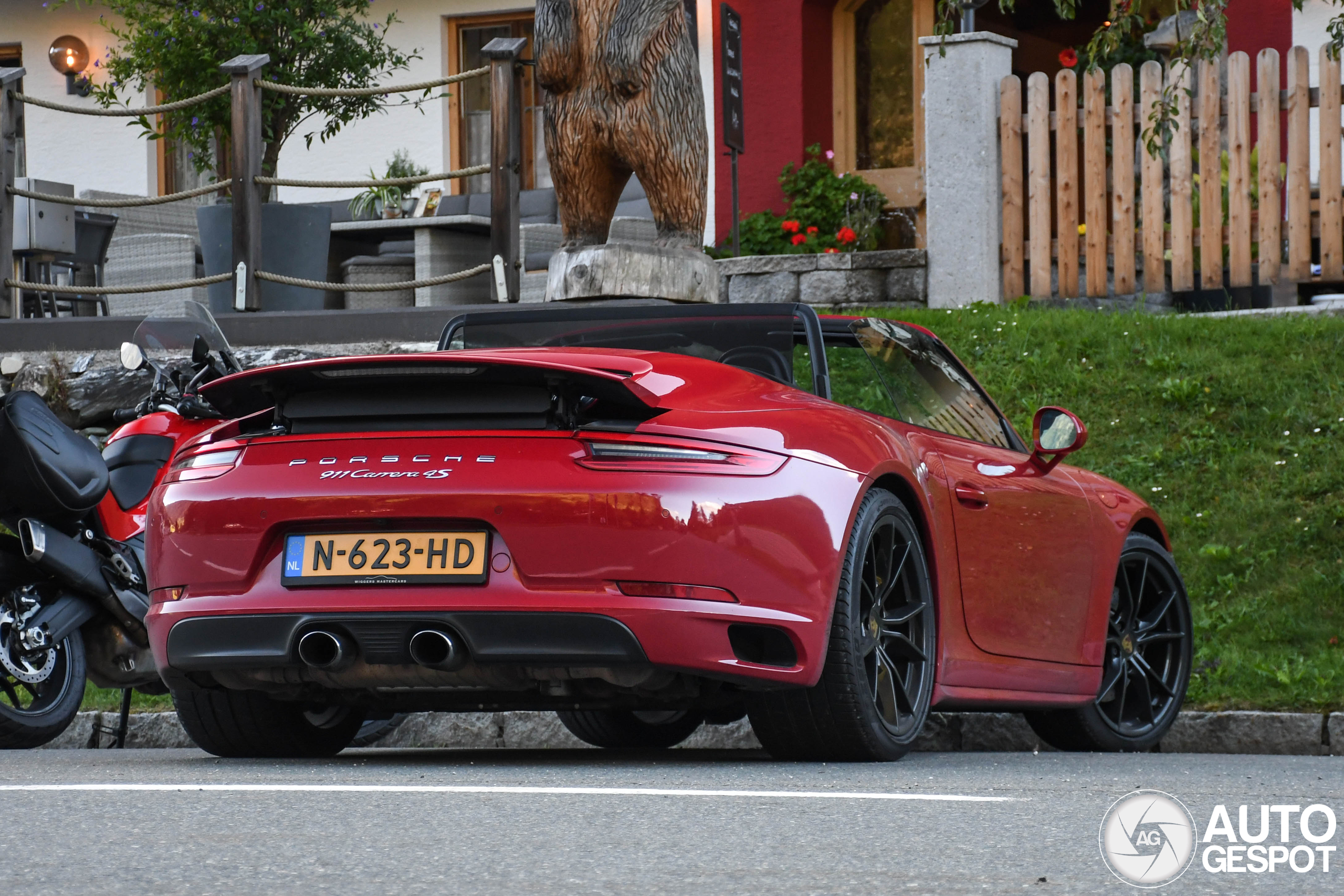 Porsche 991 Carrera 4S Cabriolet MkII