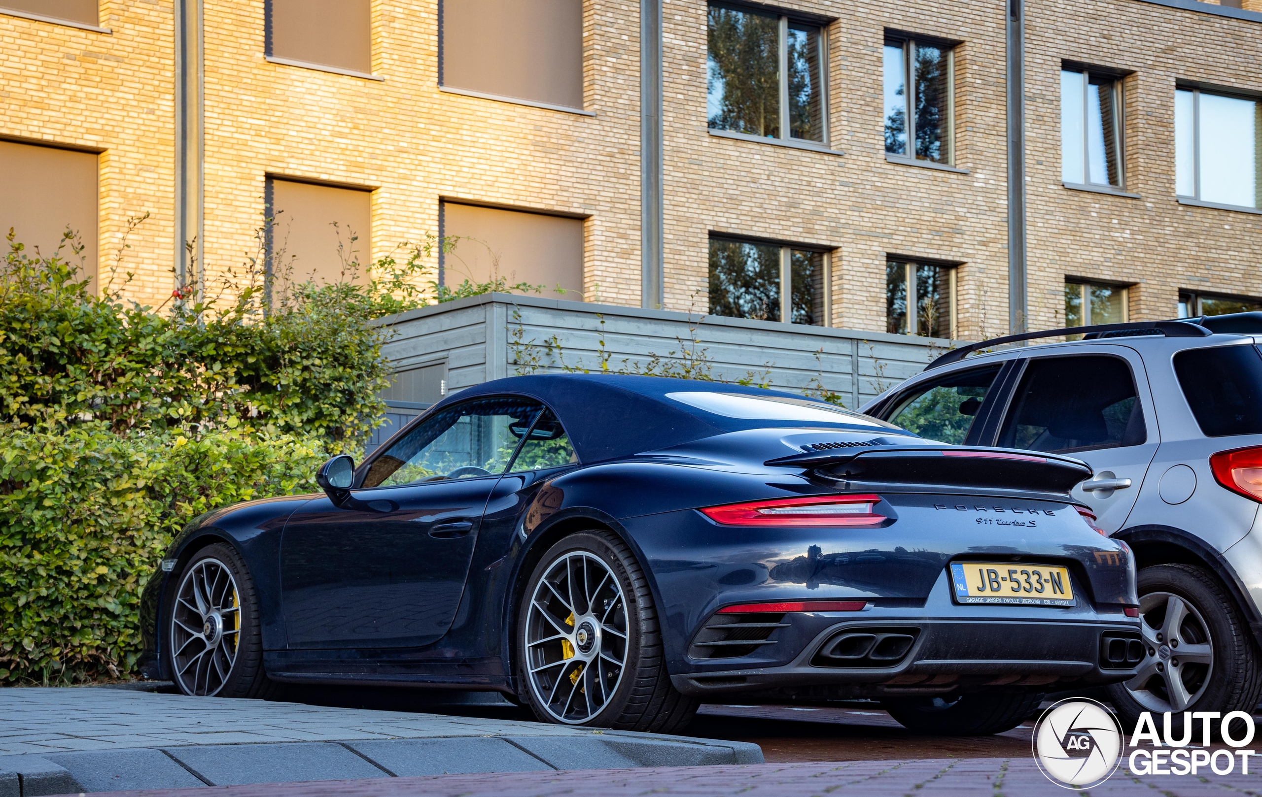 Porsche 991 Turbo S Cabriolet MkII