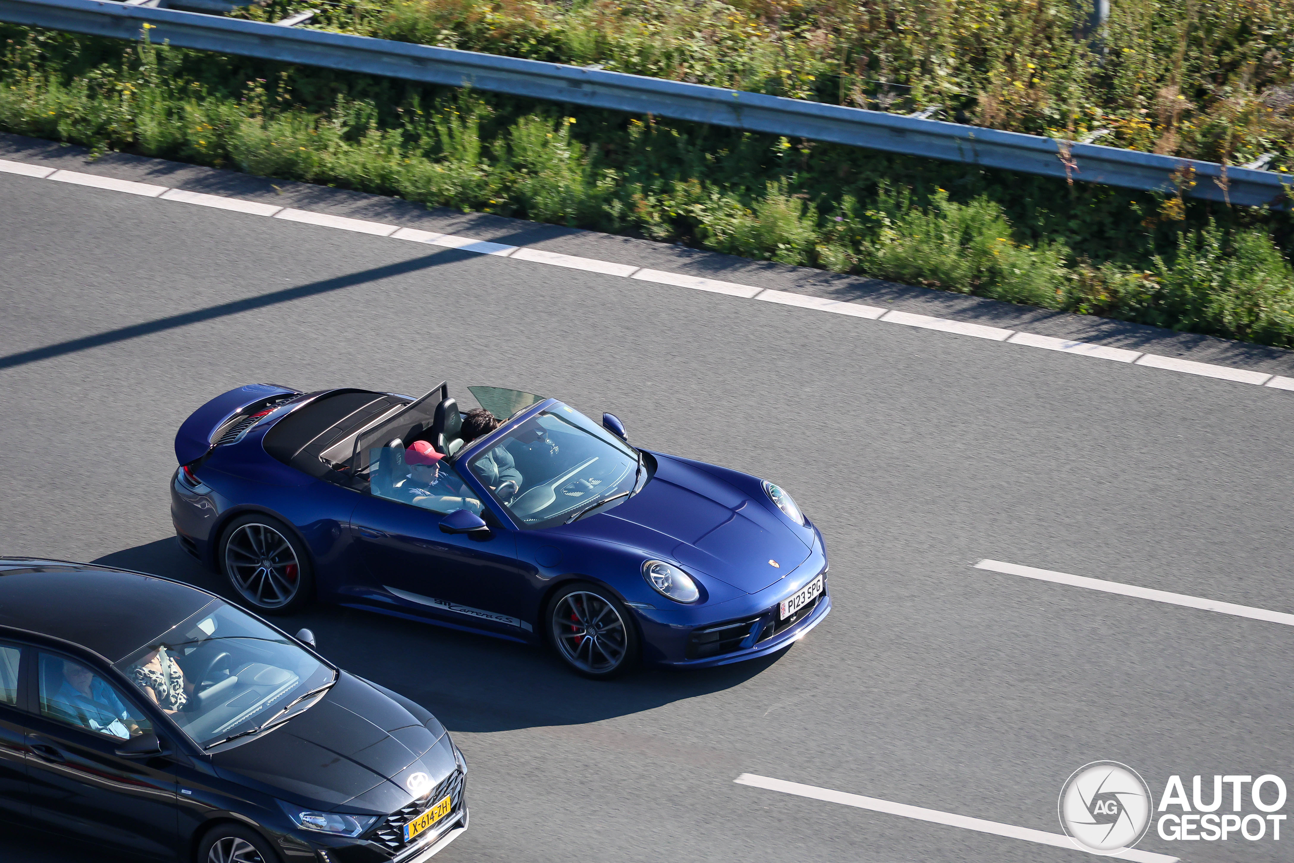 Porsche 992 Carrera 4S Cabriolet