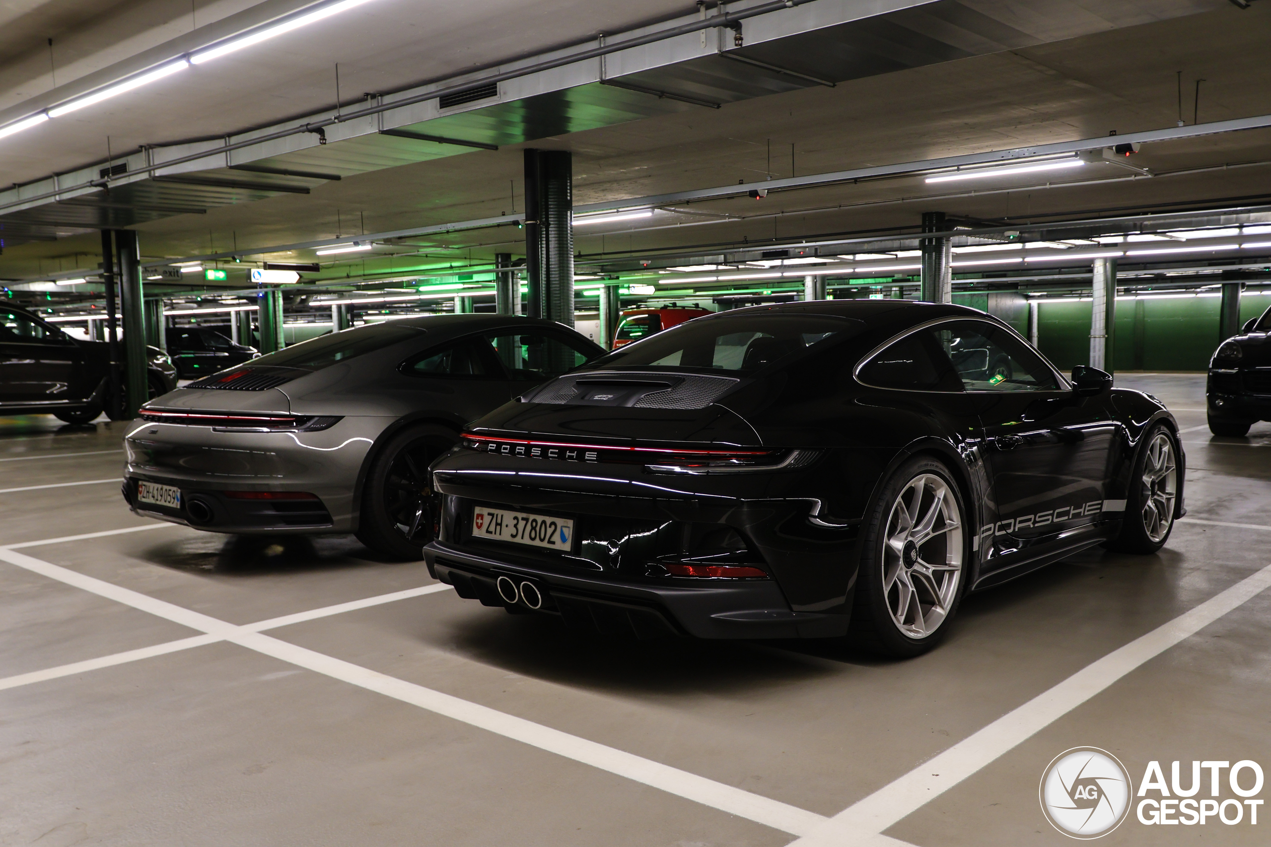 Porsche 992 GT3 Touring