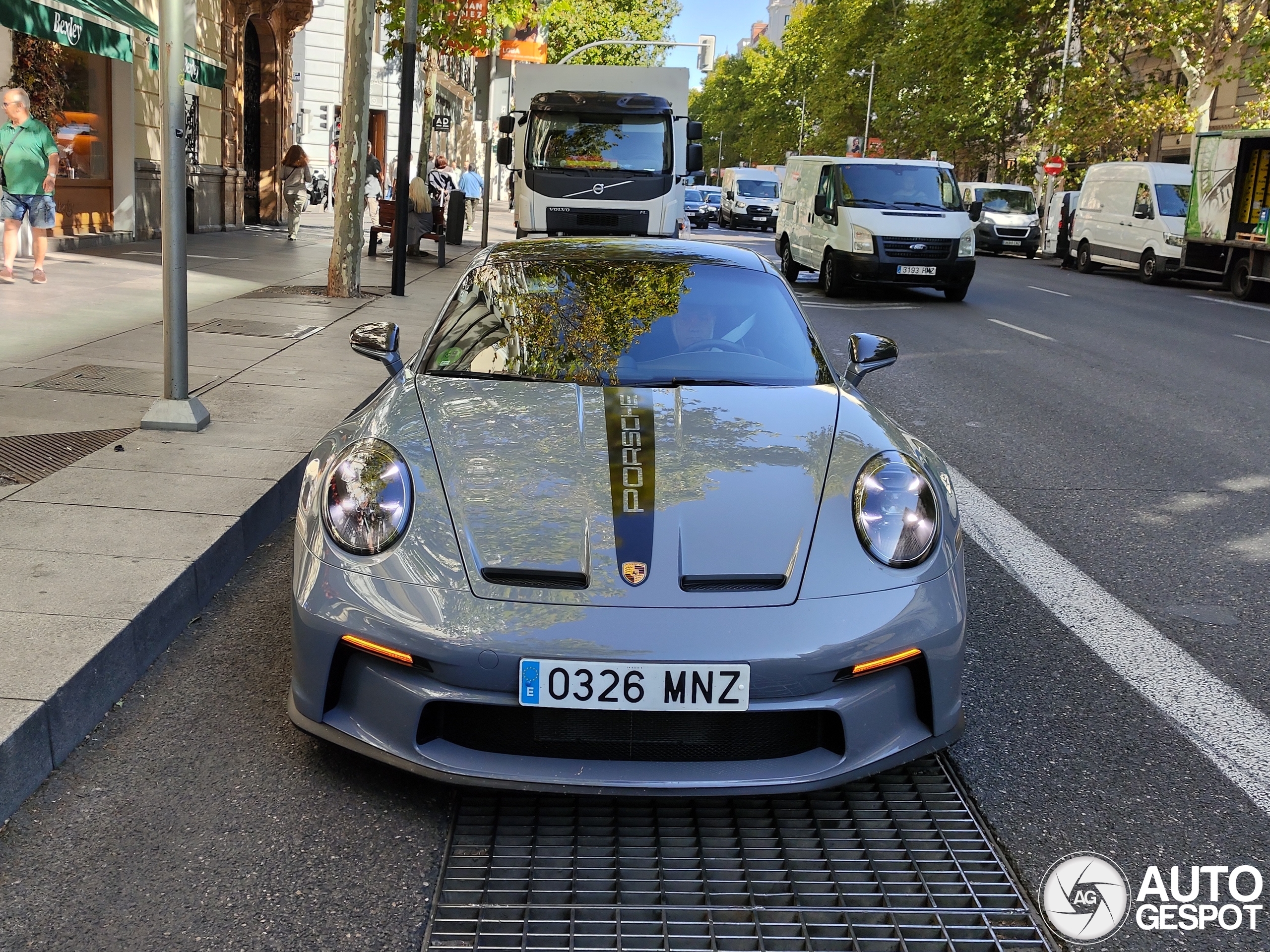 Porsche 992 GT3 Touring