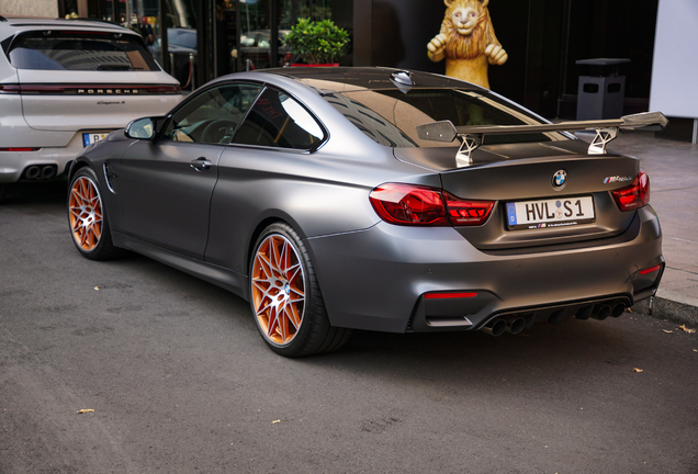 BMW M4 GTS