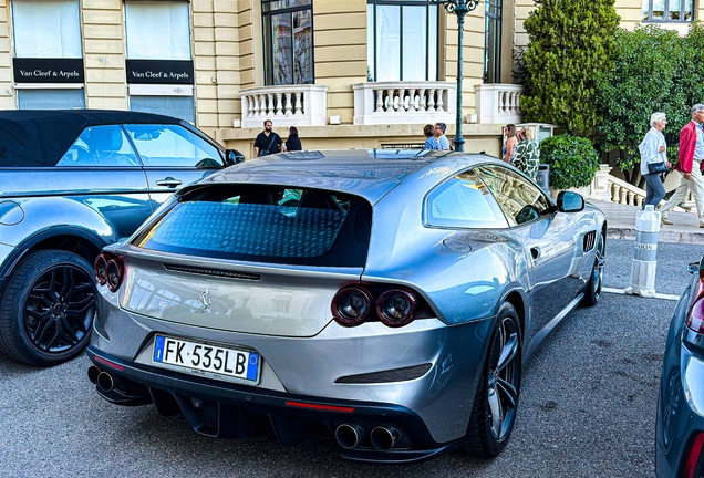 Ferrari GTC4Lusso