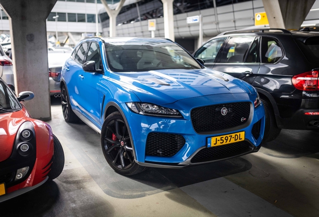 Jaguar F-PACE SVR