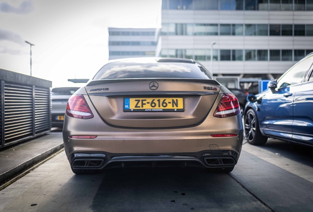 Mercedes-AMG E 63 S W213