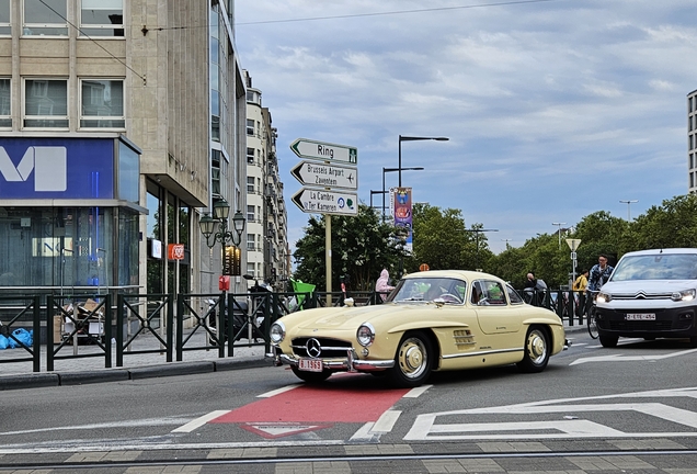 Mercedes-Benz 300SL Gullwing