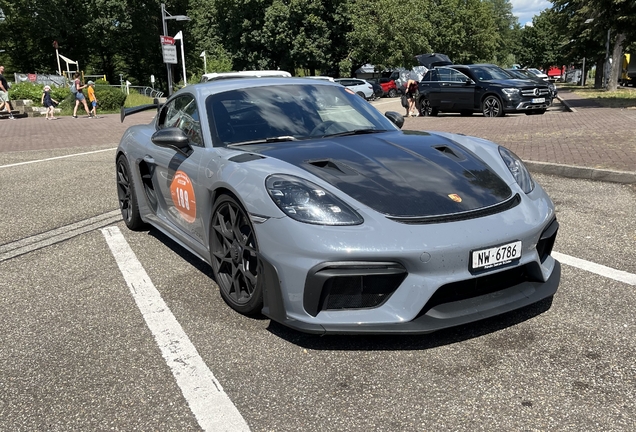 Porsche 718 Cayman GT4 RS Weissach Package