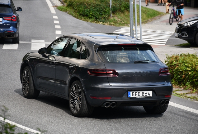 Porsche 95B Macan GTS