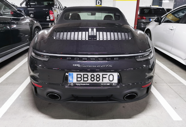 Porsche 992 Carrera 4 GTS Cabriolet