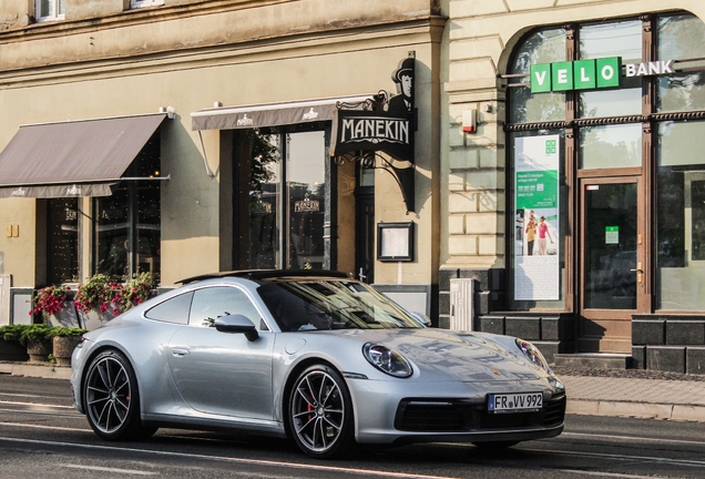 Porsche 992 Carrera S