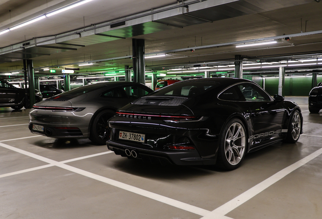 Porsche 992 GT3 Touring